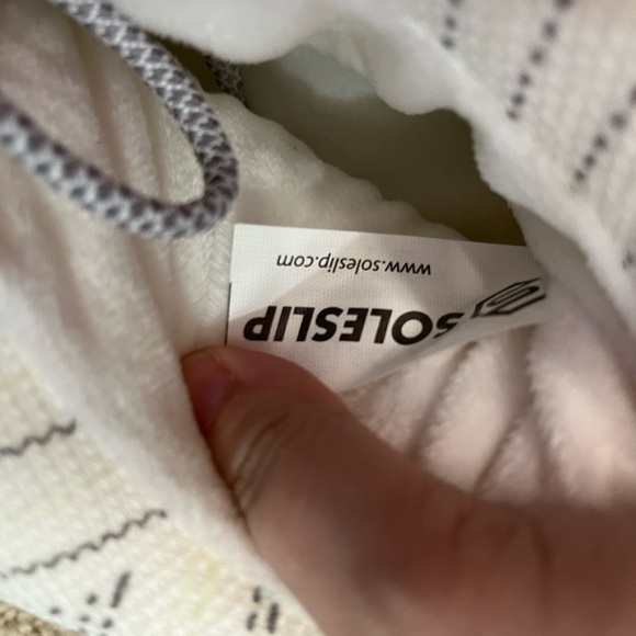 Soleslip Sneaker Slippers - Picture 4 of 4